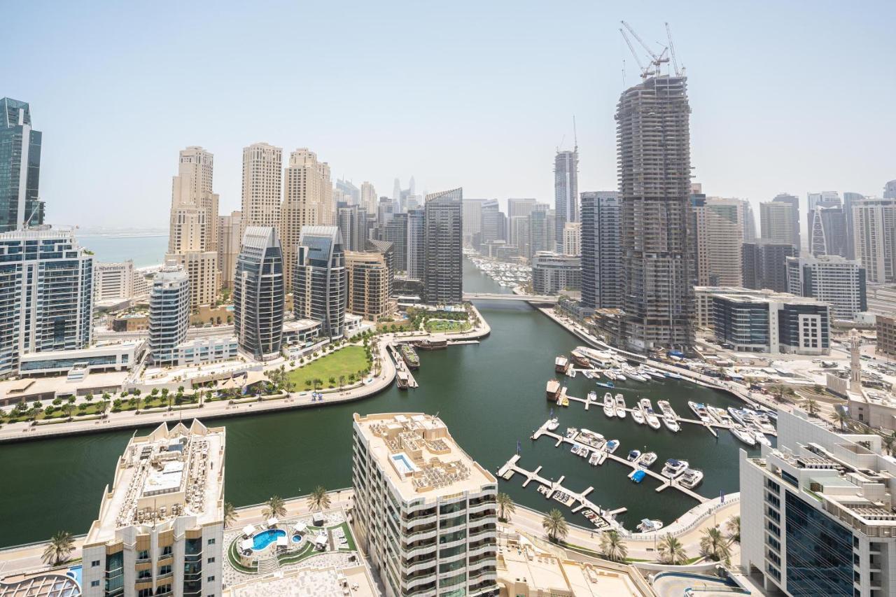 Fam Living - Marina Marvel - Studio Apartment With Breathtaking Views In Studio One Tower Dubai Luaran gambar